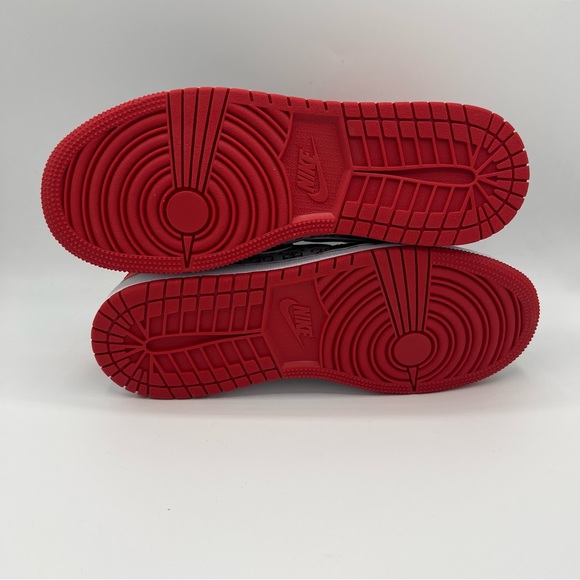 NWB Air Jordan 1 Mid GS SE Ugly Christmas Sweater/ Holiday 2021 Sneakers - Picture 6 of 9